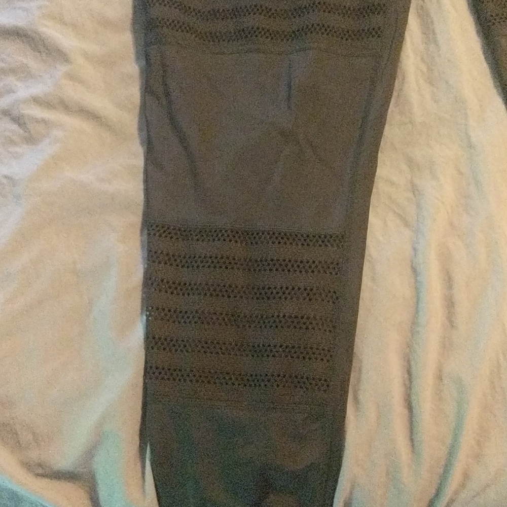Beyond Yoga Legging - Picture 2 of 6